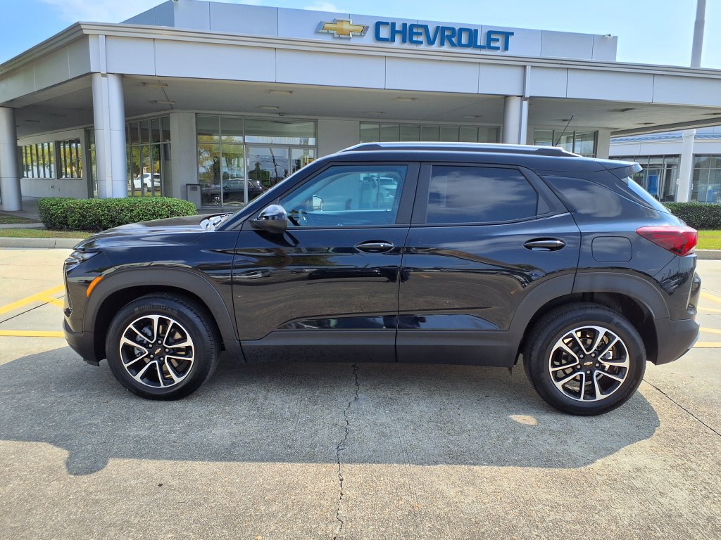 Used 2026 Chevrolet TrailBlazer LT FWD image 11