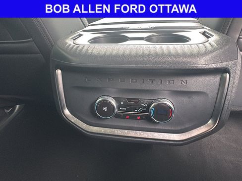 Used 2025 Ford Expedition Max Platinum w/ Driver's Package AWD/4WD image 21