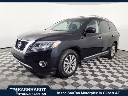 Used 2016 Nissan Pathfinder SL FWD image 1