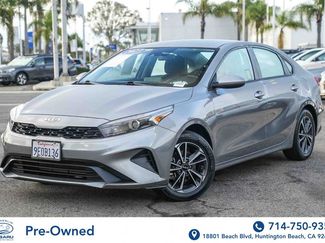 Used 2023 Kia Forte LXS video 1