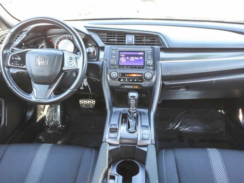 Used 2018 Honda Civic Sport image 16