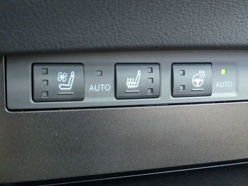Used 2025 Lexus ES 350 w/ Premium Package FWD image 26