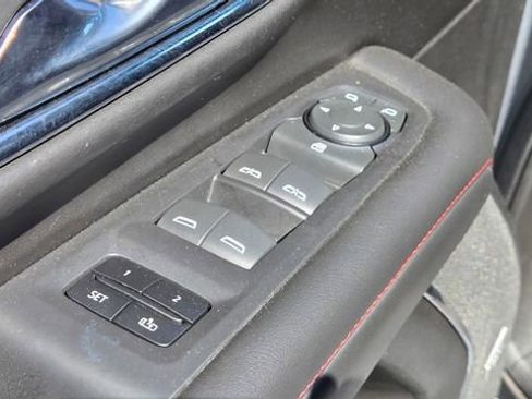 Used 2023 Chevrolet Tahoe RST AWD/4WD image 16