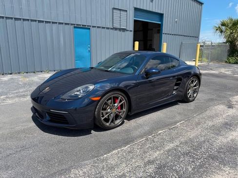 Used 2017 Porsche 718 Cayman S RWD image 77