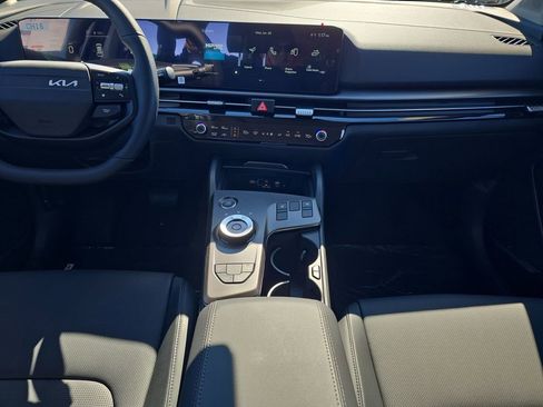 New 2026 Kia Sportage EX w/ EX Panoramic Sunroof Package image 15