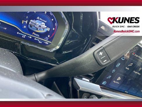 Used 2024 Chevrolet Silverado 2500 LTZ w/ LTZ Plus Package image 14