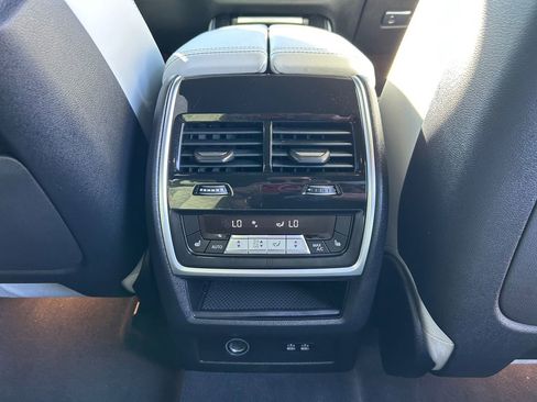 Used 2026 BMW X5 xDrive40i w/ M Sport Package AWD/4WD image 26