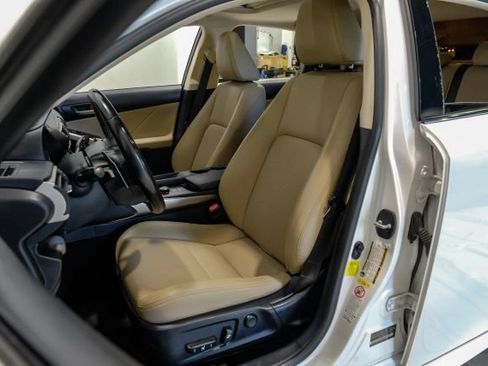 Used 2017 Lexus IS 200t w/ Premium Package RWD image 39