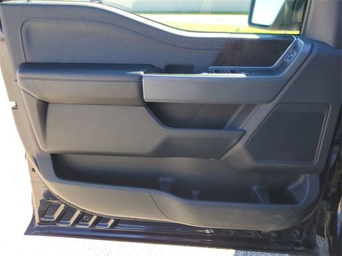 Used 2022 Ford F150 Lariat image 18