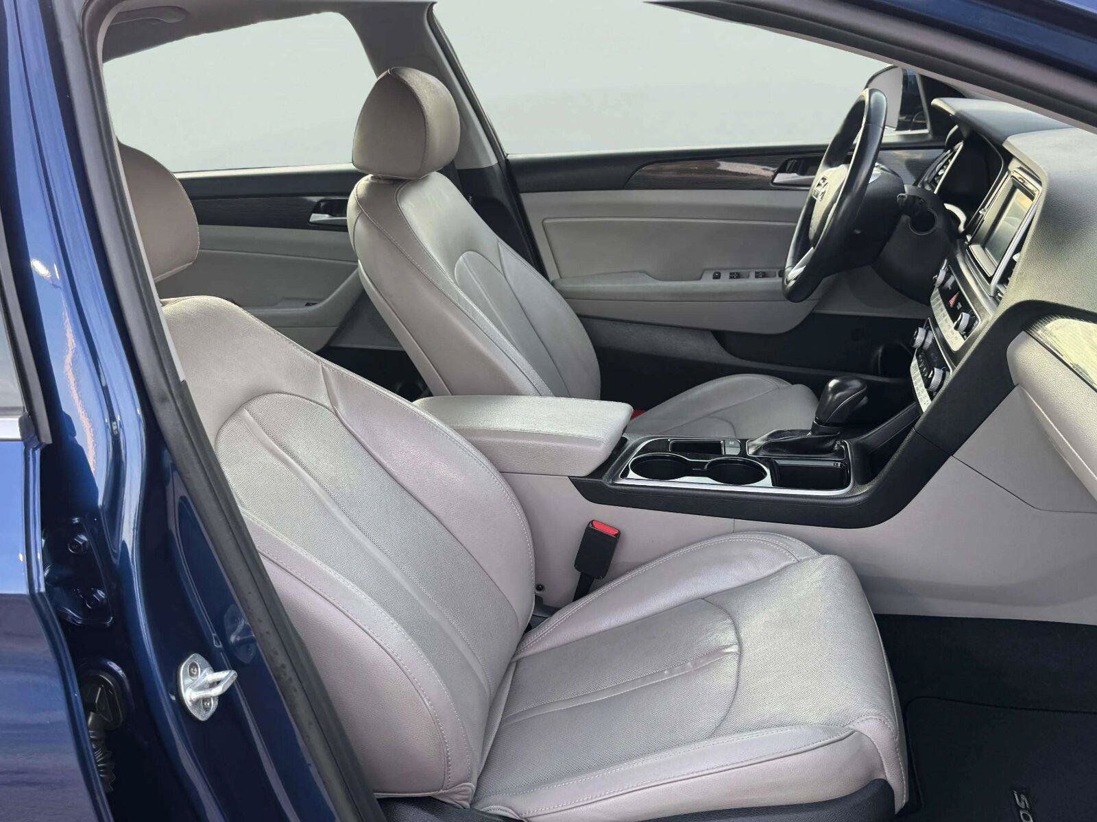 Used 2018 Hyundai Sonata Limited w/ Cargo Package FWD image 36