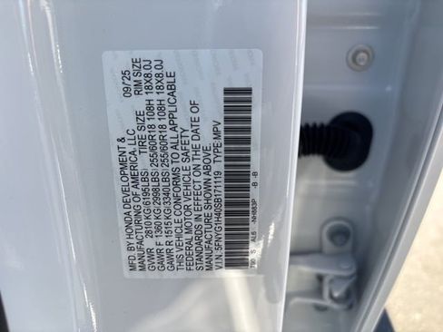 New 2025 Honda Pilot EX-L image 16