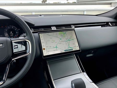 New 2026 Land Rover Range Rover Velar S image 7