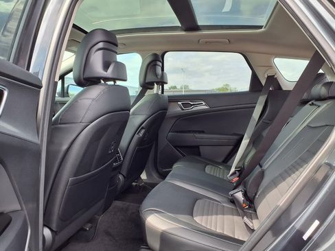 Used 2025 Kia Sportage SX FWD image 27