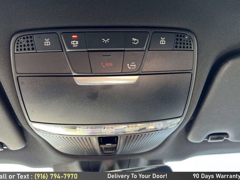 Used 2022 Mercedes-Benz GLC 300 4MATIC image 23