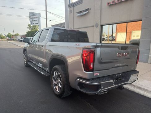 Used 2025 GMC Sierra 1500 SLT w/ SLT Premium Plus Package AWD/4WD image 5