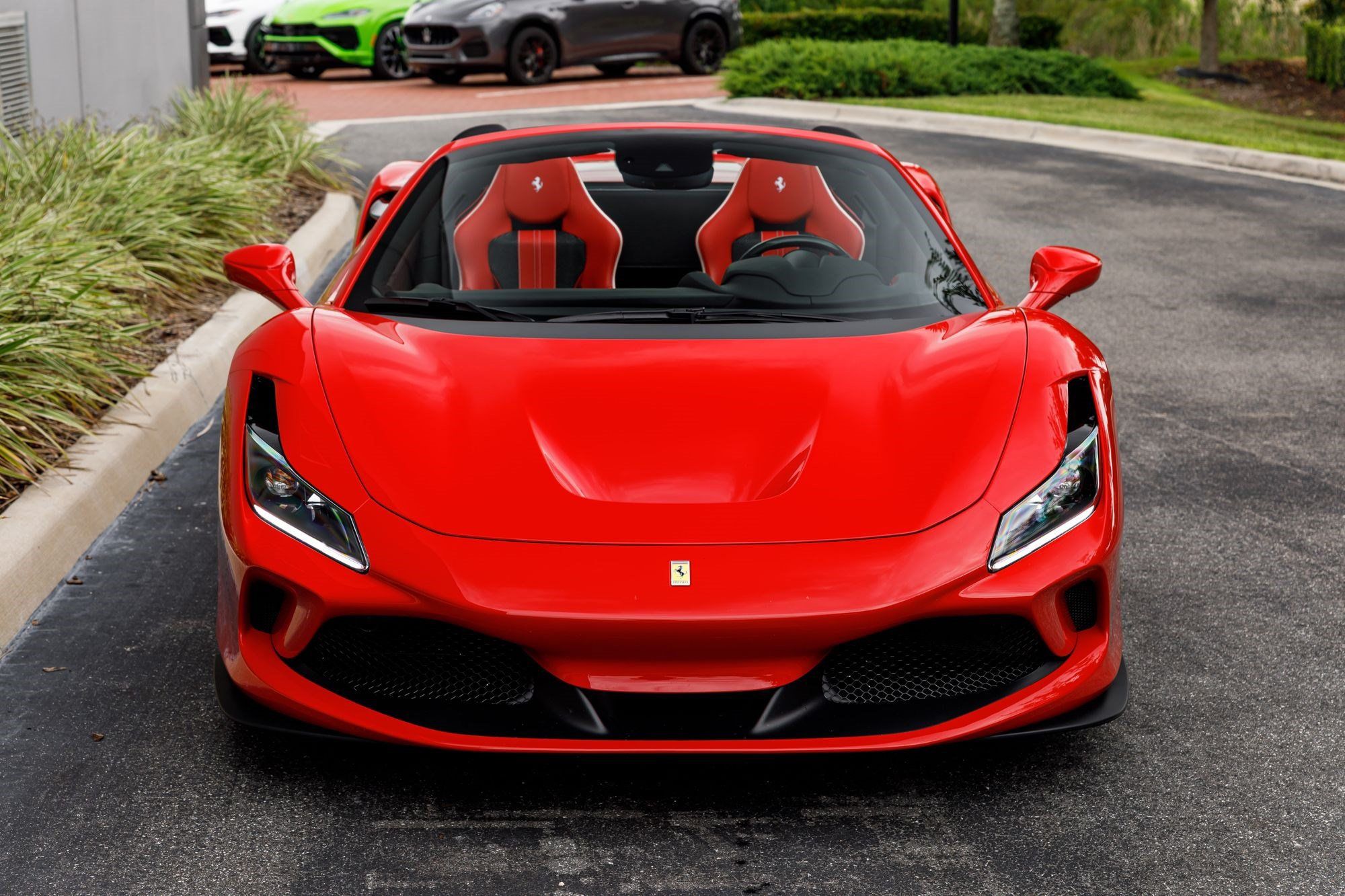 Used 2022 Ferrari F8 Tributo RWD image 8