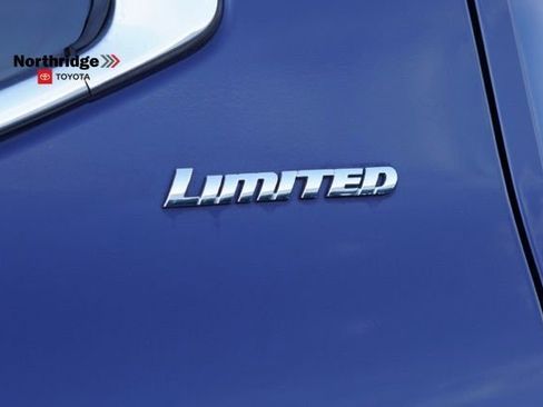Used 2023 Toyota Tundra Limited image 9