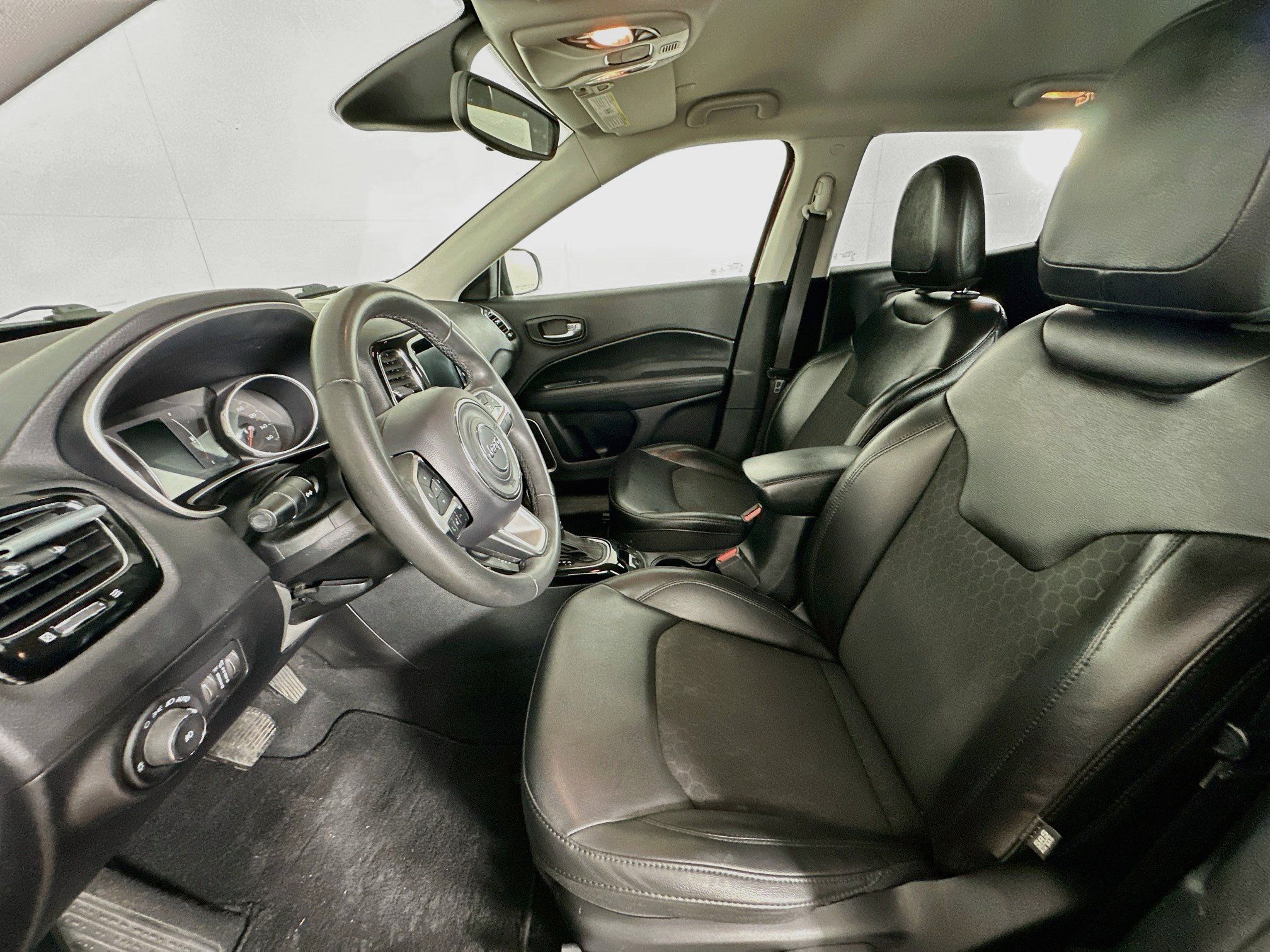Used 2021 Jeep Compass Latitude AWD/4WD image 13