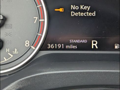 Used 2023 Nissan Rogue SV image 19