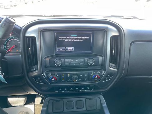 Used 2017 Chevrolet Silverado 1500 LTZ Z71 w/ LTZ Plus Package AWD/4WD image 12