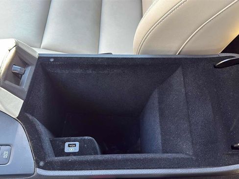 Used 2019 INFINITI QX50 Luxe w/ Navigation Package image 22