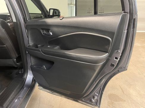 Used 2022 Honda Pilot Special Edition image 15