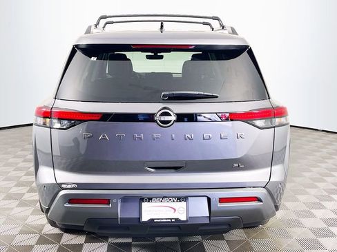 New 2026 Nissan Pathfinder SL image 6
