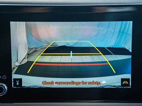 Used 2025 Toyota Camry SE FWD image 40