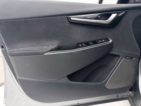 Certified 2023 Kia EV6 GT AWD/4WD image 31