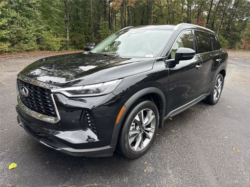 Certified 2025 INFINITI QX60 Luxe image 31