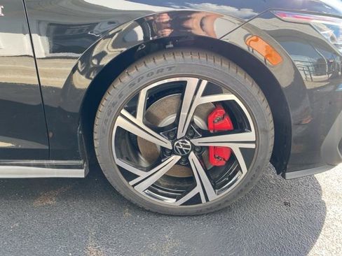 New 2025 Volkswagen GTI SE FWD image 19
