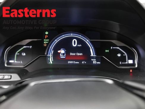 Used 2018 Honda Clarity Touring image 17