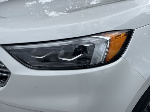 Used 2024 Ford Edge Titanium w/ Equipment Group 301A AWD/4WD image 10