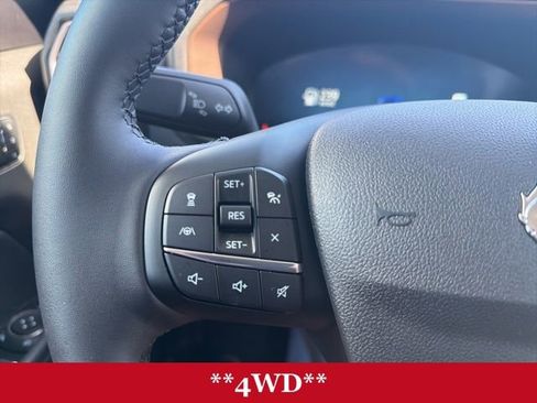 Used 2025 Ford Bronco Sport Outer Banks image 13