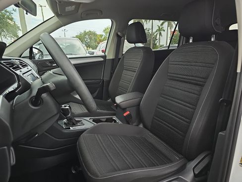 Used 2022 Volkswagen Tiguan S FWD image 13