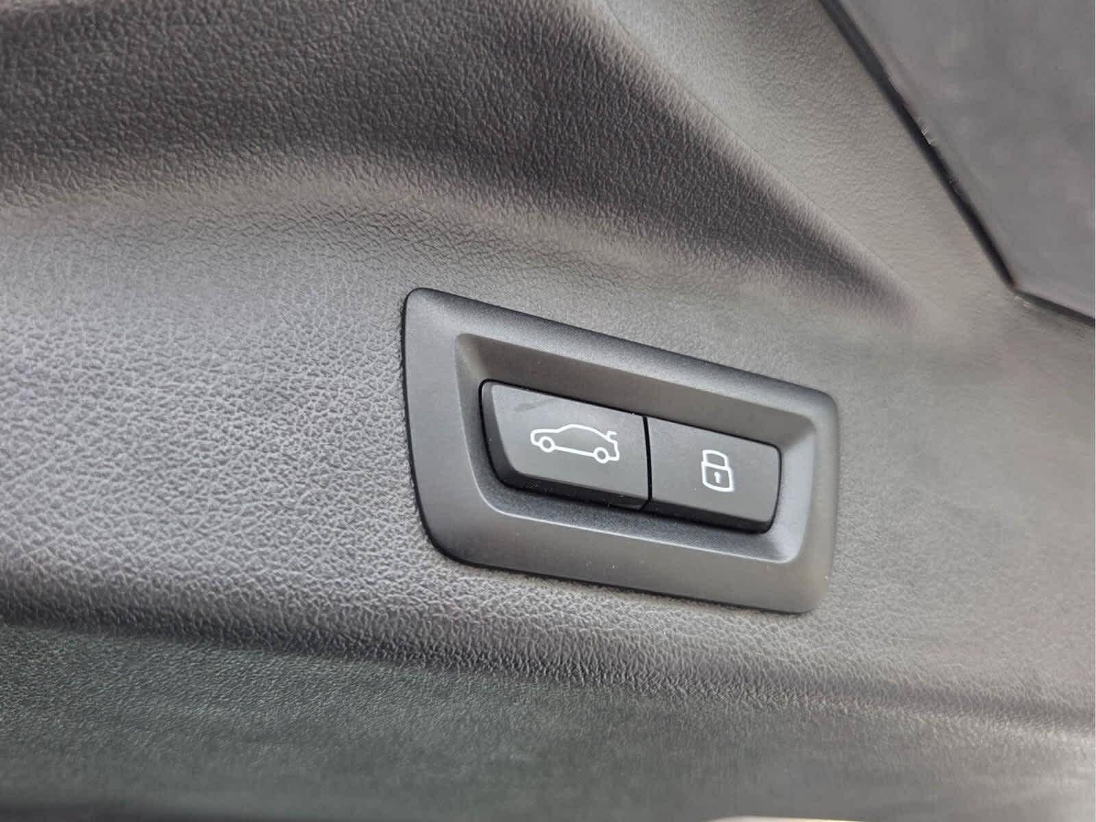 Used 2023 BMW X5 sDrive40i w/ Parking Assistance Package RWD image 19