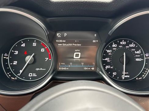 Used 2019 Alfa Romeo Stelvio Ti image 41