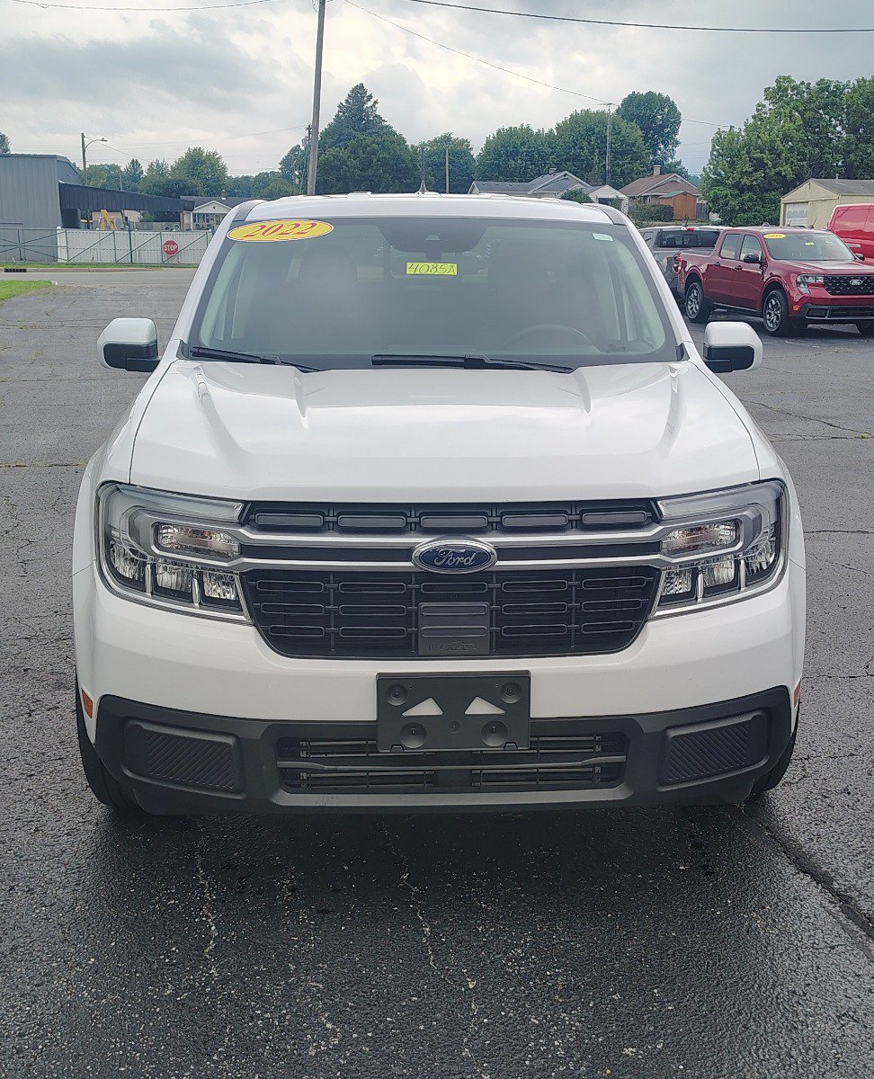 Used 2022 Ford Maverick Lariat w/ Lariat Luxury Package AWD/4WD image 2