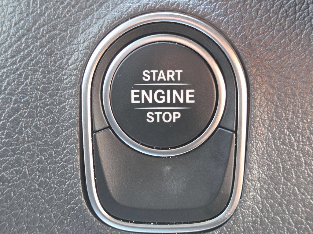 Used 2026 Mercedes-Benz Sprinter 2500 image 35