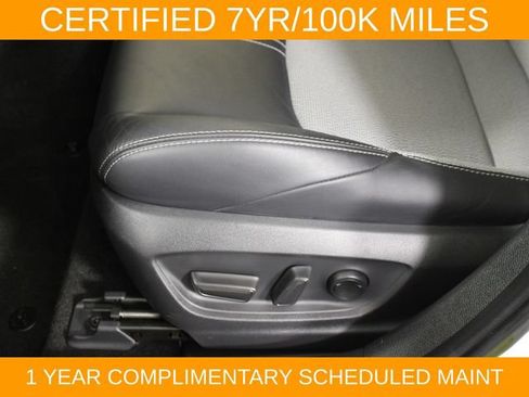 Used 2024 Toyota Corolla XSE FWD image 18