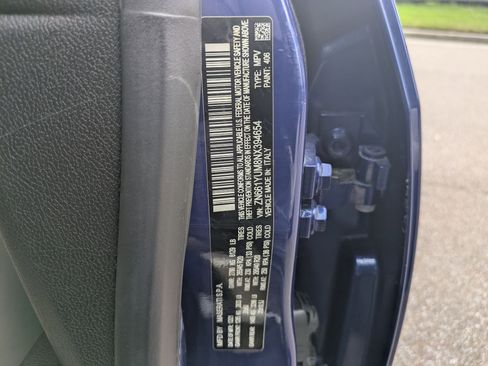 Certified 2022 Maserati Levante Modena AWD/4WD image 32
