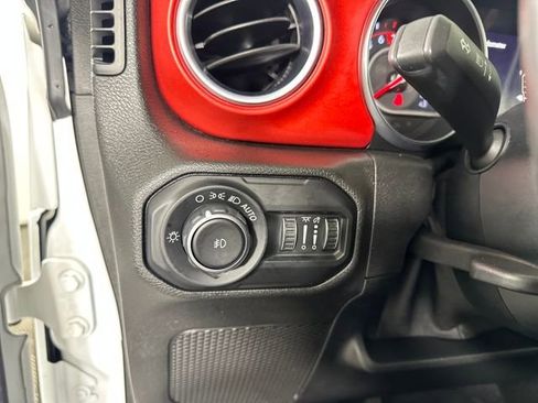 Used 2020 Jeep Wrangler Unlimited Rubicon image 18