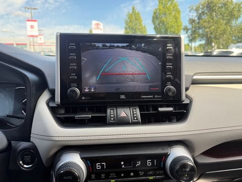 Certified 2019 Toyota RAV4 Limited w/ Cold Weather Package AWD/4WD image 27