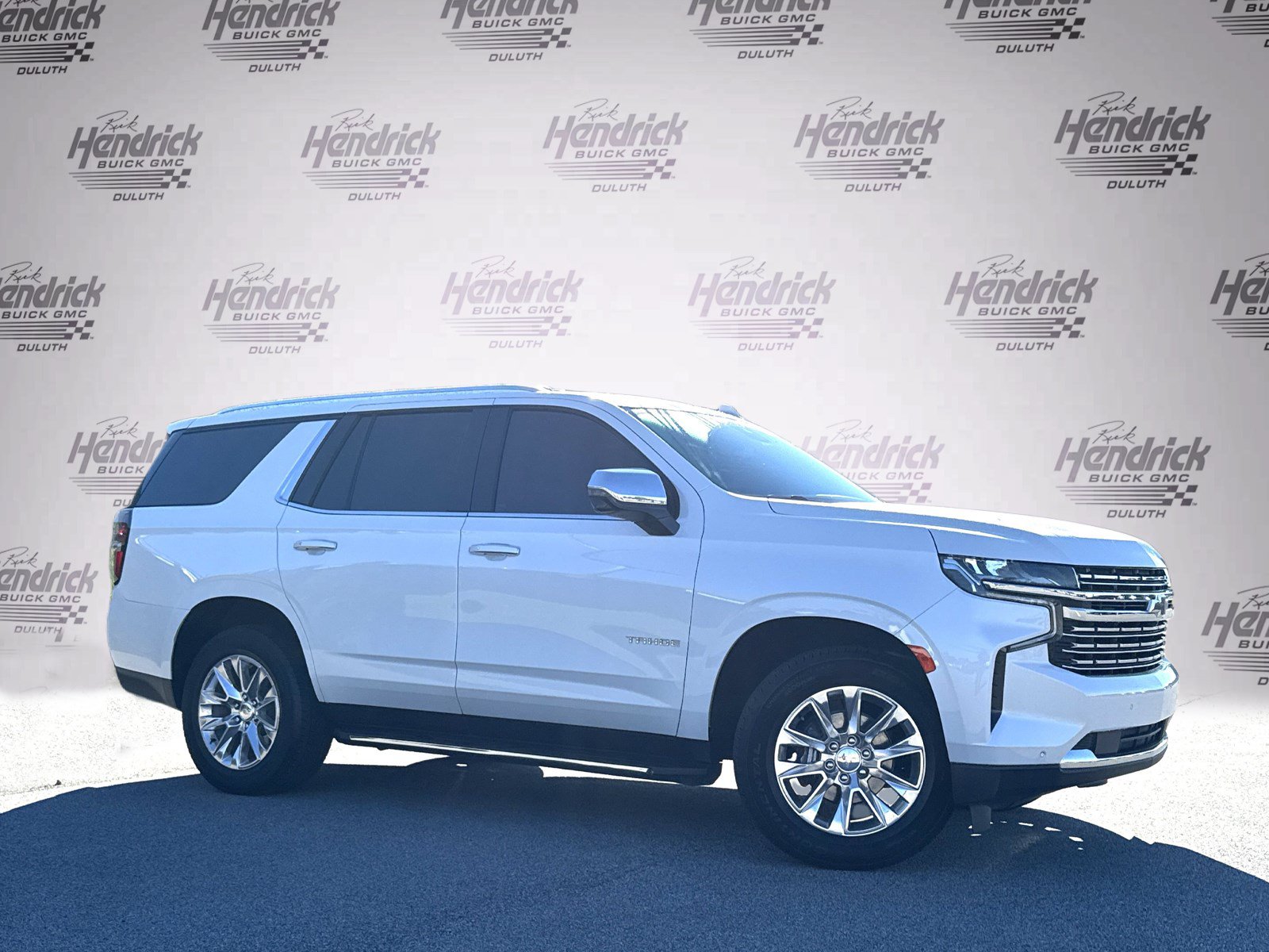 Used 2024 Chevrolet Tahoe Premier w/ Premium Package RWD image 2