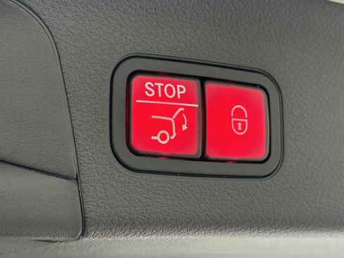 Certified 2023 Mercedes-Benz GLS 580 4MATIC image 22