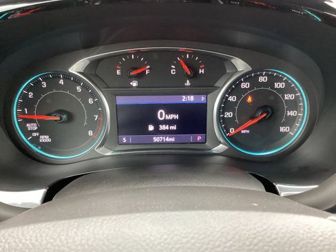 Used 2023 Chevrolet Traverse LT FWD image 24