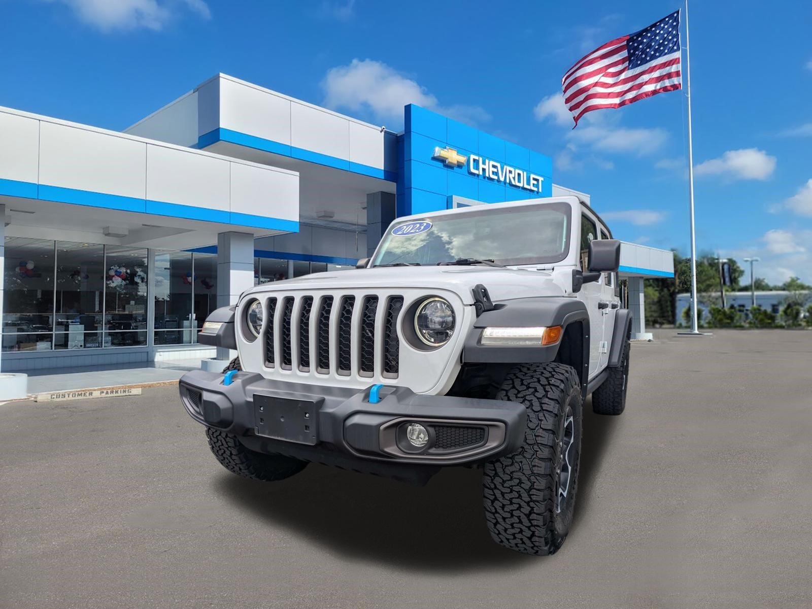 Used 2023 Jeep Wrangler Unlimited Rubicon 4xe w/ Cold Weather Group AWD/4WD image 7