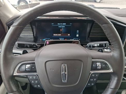 Certified 2024 Lincoln Navigator Black Label AWD/4WD image 20