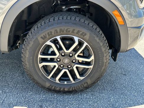 New 2026 Ford Ranger Lariat w/ FX4 Off-Road Package AWD/4WD image 13