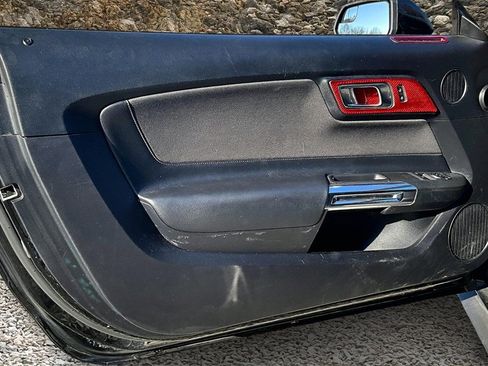 Used 2019 Ford Mustang GT w/ Equipment Group 301A image 20